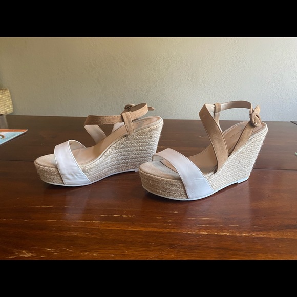 Pelle Moda Ridley Wedge - Picture 9 of 10